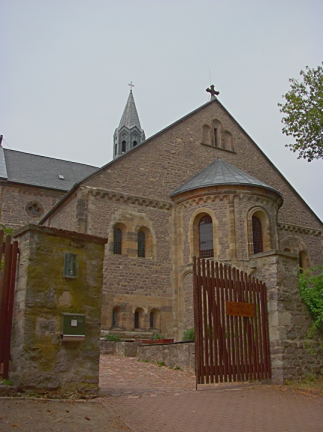 Petersberg, Basilica